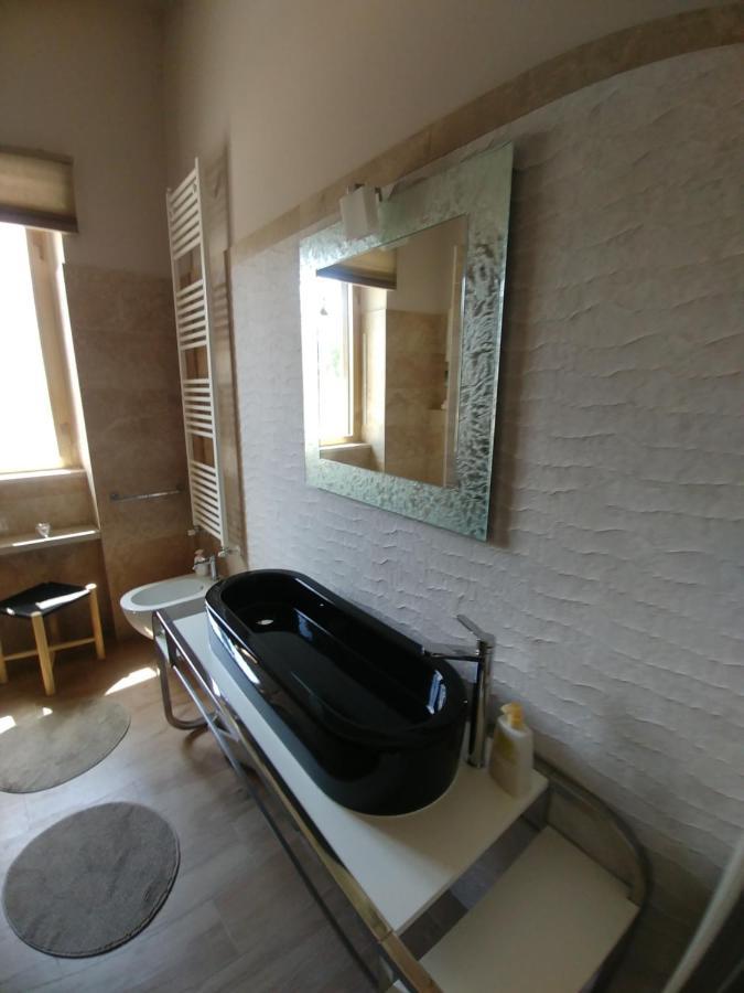 Diadumeno Superior Apartment Venosa Exterior photo